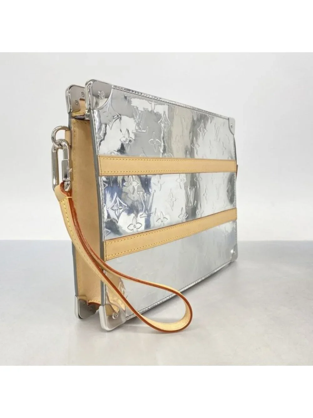 Louis Vuitton Clutch Monogram Mirror Trunk Pochette Silver - Picture 2 of 8